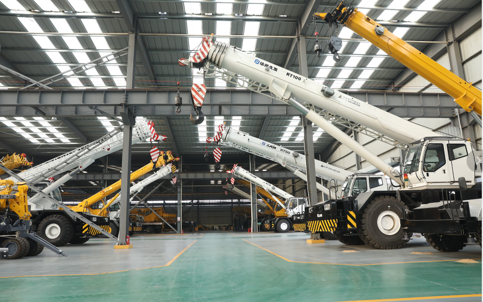 Exploring the World of 30 Ton Mobile Cranes for Sale