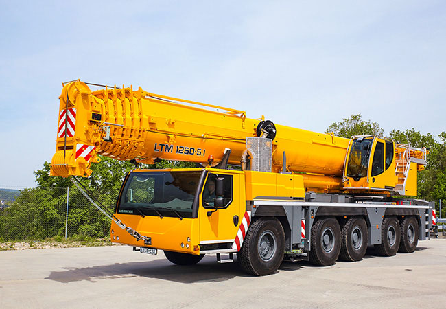 50-Ton Mobile Crane